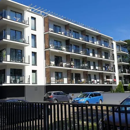 Apartment Royal Mielno Sosnowa 4 *